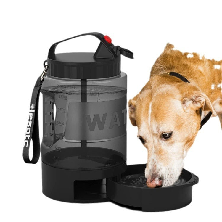Dogs And Cats Large Capacity Drinking Water Bottle